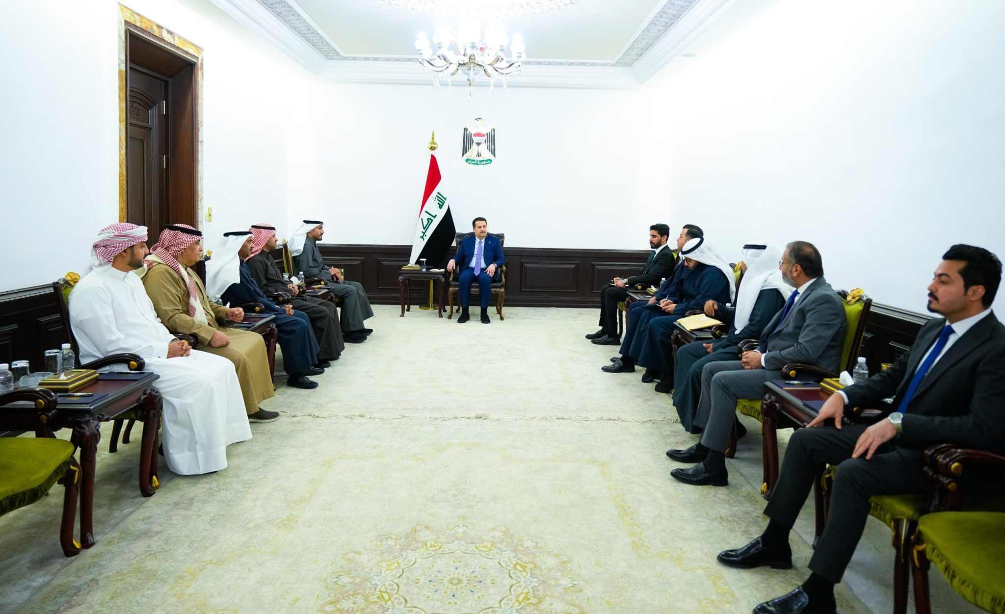 رئيس الوزراء يؤكد أهمية الإعلام في نقل الصورة الحقيقية عن الأحداث