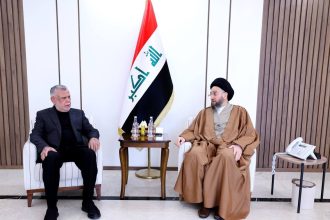 السيد الحكيم والعامري يجددان دعم الحكومة في مسارها الخدمي والتنموي