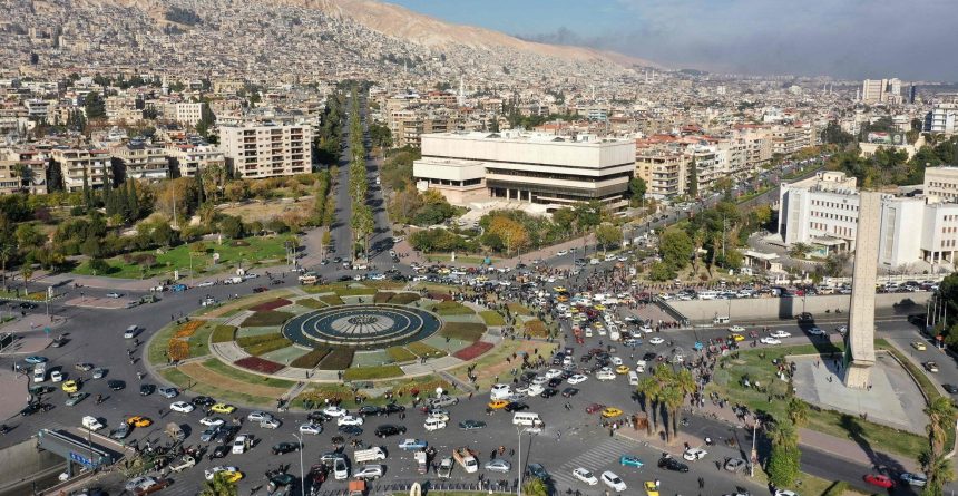 سوريا.. توقيع اتفاق يقضي باندماج قوات سوريا الديمقراطية ضمن مؤسسات الدولة
