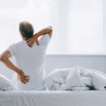 دراسة تحدد 5 علاجات فعالة لتخفيف آلام الظهر