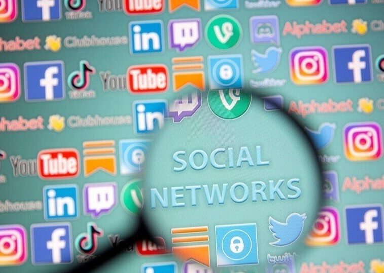 مواقع التواصل الاجتماعي