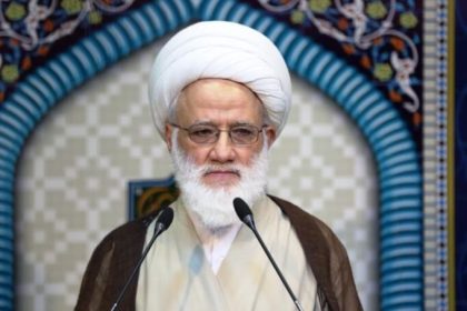 المرجع اليعقوبي: العدو يعاني من الرعب والخوف والهزيمة