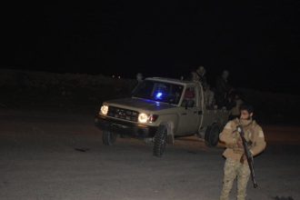 الحشد الشعبي ⁩ يصد تسللاً لعصابات ⁧ داعش ⁩ قرب مصفى بيجي