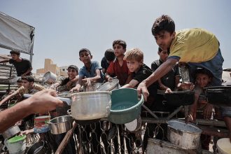 1373 فلسطينياً استشهدوا أثناء انتظار المساعدات في غزة