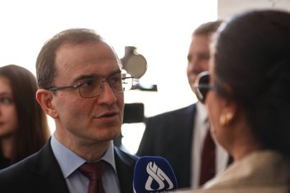 السفیر الروسي