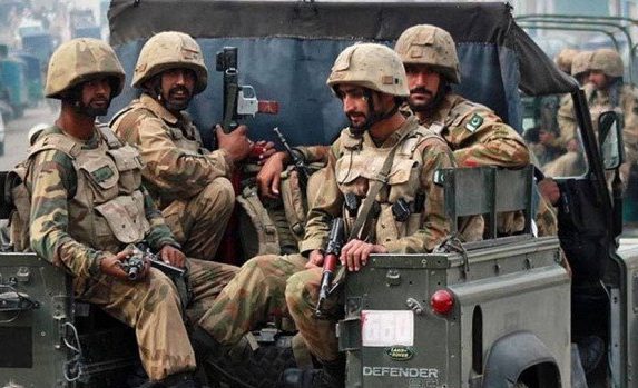 اشتباكات حدودية بين القوات الباكستانية والأفغانية