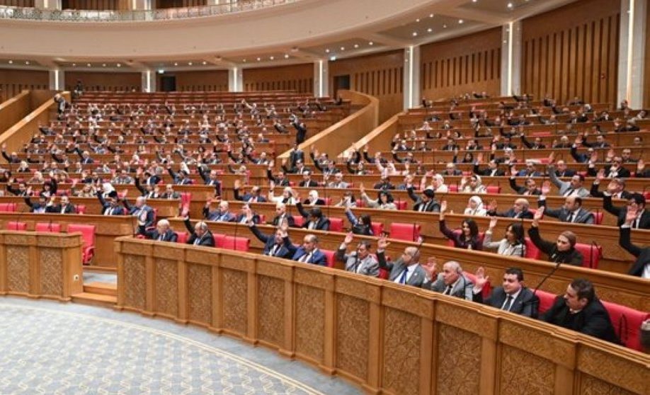 البرلمان المصري يوافق على تعديل في التشكيلة الحكومية