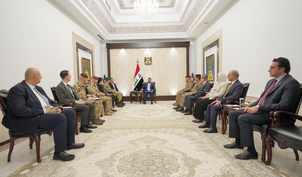 رئيس الوزراء يؤكد أهمية الانتقال نحو علاقات متعددة الاتجاهات مع دول التحالف