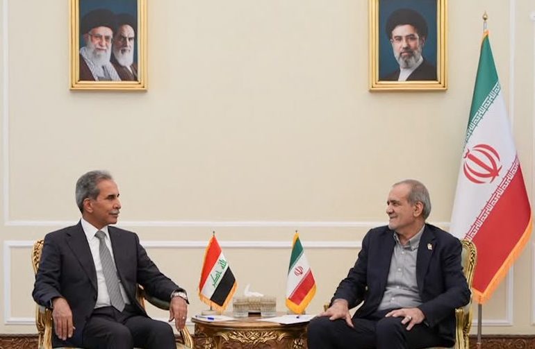 القاضي زيدان يبحث مع الرئيس الإيراني تعزيز التعاون الثنائي في المجالين القضائي والقانوني