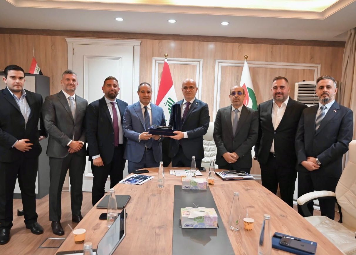 وكيل وزارة النفط لشؤون الاستخراج يؤكد دعم المراكز البحثية وتوطين الخدمات النفطية