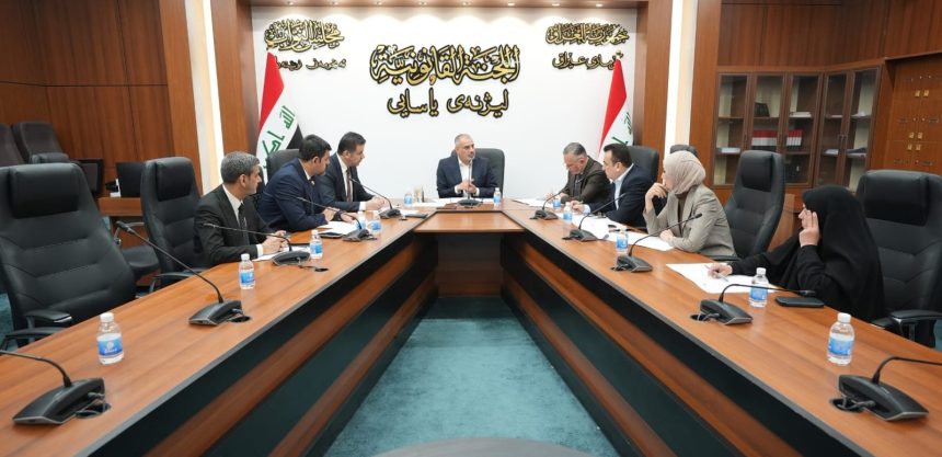 فيحان يدعو إلى تنسيقٍ نيابي–حكوميّ لإنهاءِ إرثِ قراراتِ مجلسِ قيادةِ الثورةِ المُنحل