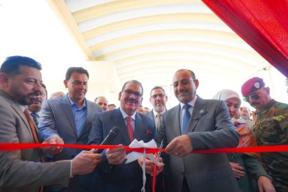 وزير التربية يفتتح مدرسة المتنبي الابتدائية المختلطة في الكرخ الثالثة
