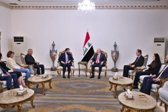رئيس الجمهورية يؤكد أهمية إرساء قيم المواطنة والتآخي بين مختلف المكونات