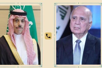 وزير الخارجية ونظيره السعودي يؤكدان أهمية استمرار التنسيق لدعم الاستقرار في المنطقة
