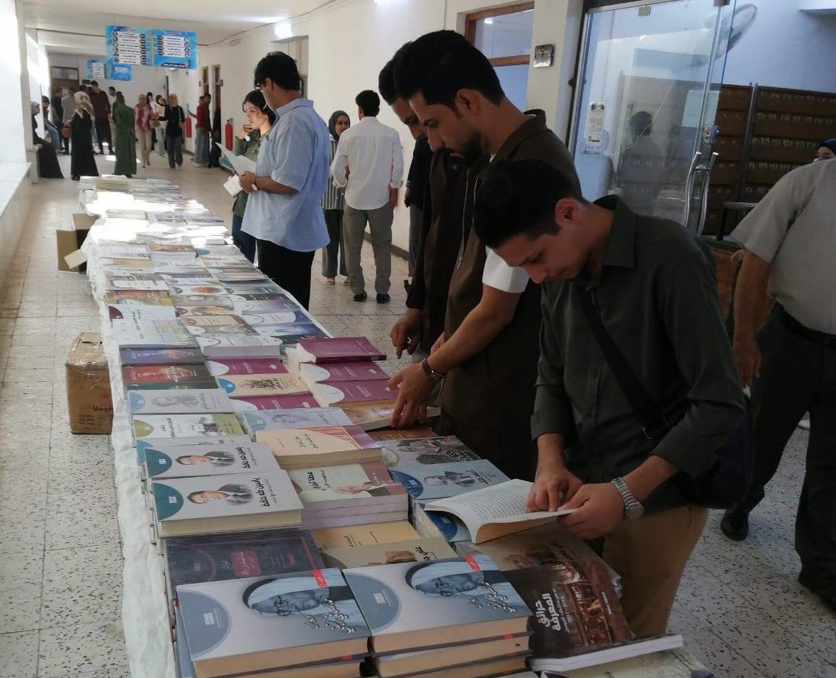 دار الشؤون الثقافية العامة تقيم معرضًا للكتاب في جامعة واسط بأكثر من 200 عنوان