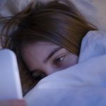 دراسة تكشف صلة بين التعرض للضوء ليلاً ومخاطر أمراض القلب