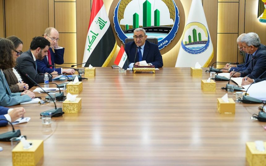 الإعمار والبنك الأوروبي يبحثان فرص تمويل المشاريع الاستراتيجية